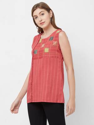 Peach printed rayon kurtas-and-kurtis 4