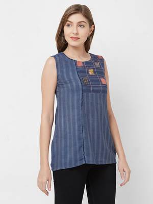 Blue printed rayon kurtas-and-kurtis 3