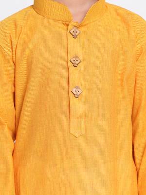 Boys Yellow And White Pure Cotton Kurta Pyjama Set 3