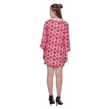 Pink Printed Cotton Ethnic Kurti 4