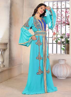Woman Moroccan Kaftan Wedding 3