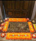 Beautiful Candle holder and mates