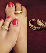 Gold toe-rings
