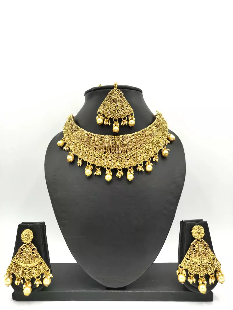 Gold Stone Necklace Sets