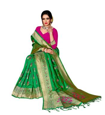 Green Woven Pure Kanjivaram Silk Saree With Blouse 2