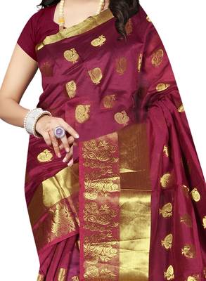 Maroon Woven Banarasi Silk Saree With Blouse 2