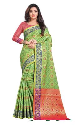 Green Woven Pure Kanjivaram Silk Saree With Blouse 1