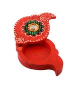 Decorative Red Wooden Chopra