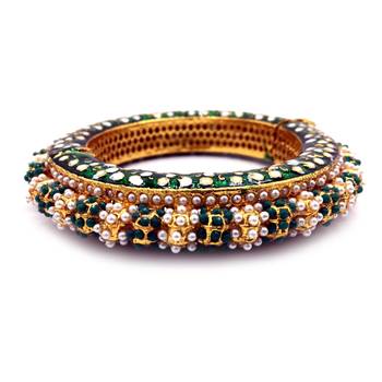 green meenakari bangles 3