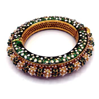 green meenakari bangles 4