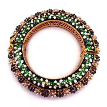 green meenakari bangles 6