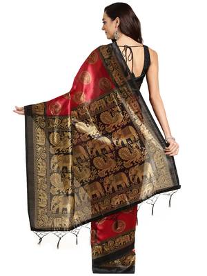 Red printed art silk saree with blouse 2