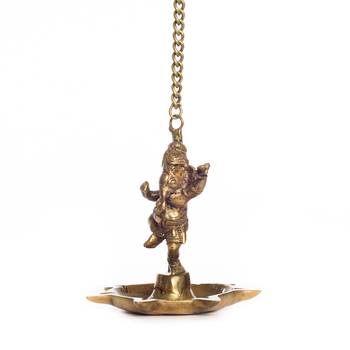 Brass Dancing Ganesha Hanging 7 Oil Wick Diya 4