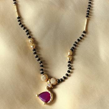 Gold mangalsutra 1