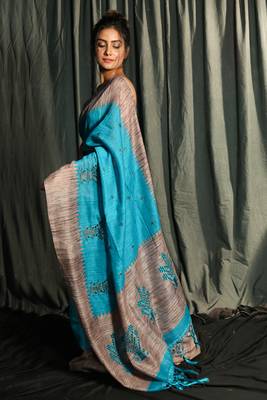 Sky Blue Blended Matka With Jaal Cut Embroidery & Grey Border And Pallu 2
