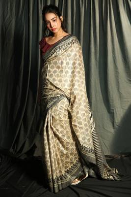 Beige Pure Gheecha Saree With Printed Designs 1