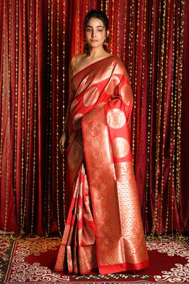 Red Blended Silk Saree With Zari Border And Pallu 1