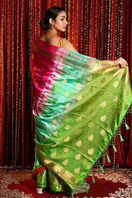 Magenta & Green Tie & Dye Blended Silk Saree And Zari Work 2