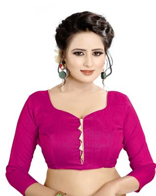 Pink plain georgette saree with blouse 5