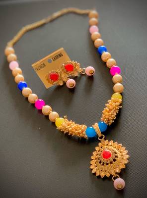 Multicolor pearl necklace-sets 1