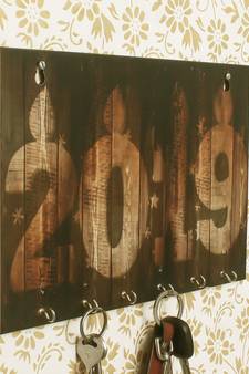 2019 Theme Wooden Key Holder with 6 Hooks
