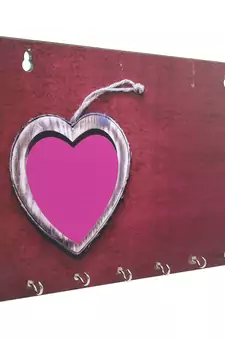 Heart Theme Wooden Key Holder with 6 Hooks