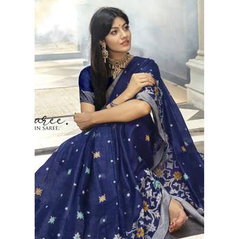 Blue woven cotton saree with blouse 2