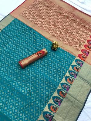 sea green woven Kanjivarm Silk Saree With Attached Blouse 1