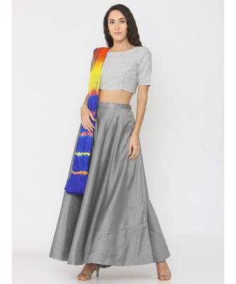 grey lenin blouse paired with silk skirt and blue shibori duppatta 1