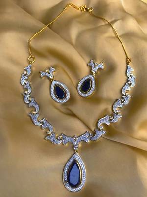 Gold necklaces 2