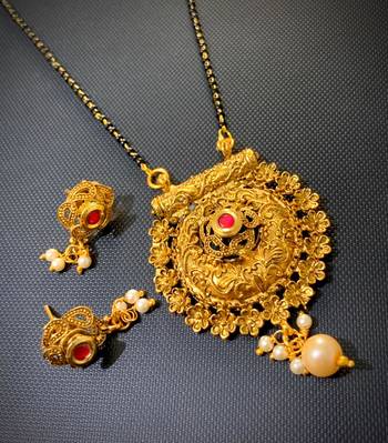Gold Diamond Mangalsutra 1