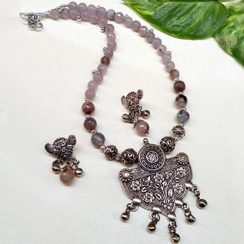 Grey Agate Necklaces 1