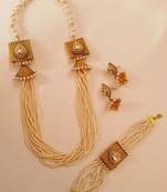 White Pearl Necklace Set