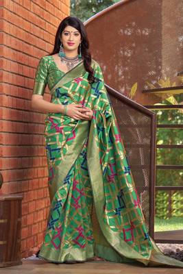 Green woven banarasi silk saree with blouse 1