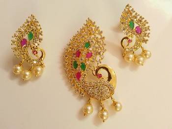 Multi Color Peacock Pendant Set 1