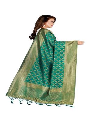 Green Color jacquard Banarasi silk Dupatta 1