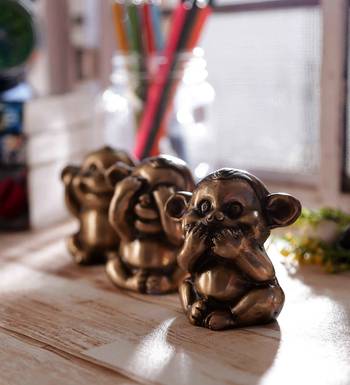 3 Musketeers Monkey Set    Brass Decorative 1