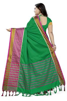 Green Printed Cotton Saree With Blouse 4