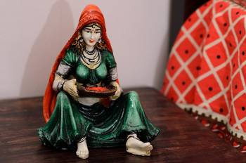 Polyresin Rajasthani Lady Showpiece 2