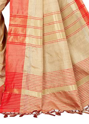 Beige printed art silk saree with blouse 4