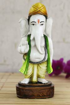 Lord Ganesha statue Decorative Showpiece
