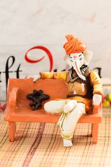 ecraftindia decorative ganesha idol - sitting pose, home decor, 6 x 5 x 7 inches