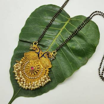 Women'S Pride Mangalsutra Golden Antique Design Peacock Pendant Mangalsutra Black Beads Double Line Layer Long Necklace 2