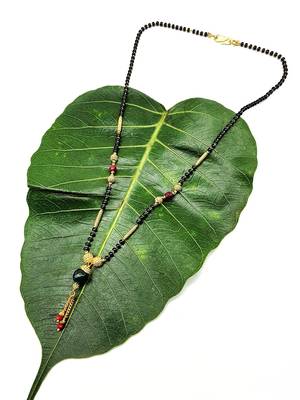 Women'S Pride Mangalsutra Gold Plated Green Stone Pendant Latkan Multicolor Black Beads Single Line Layer Short Necklace 1