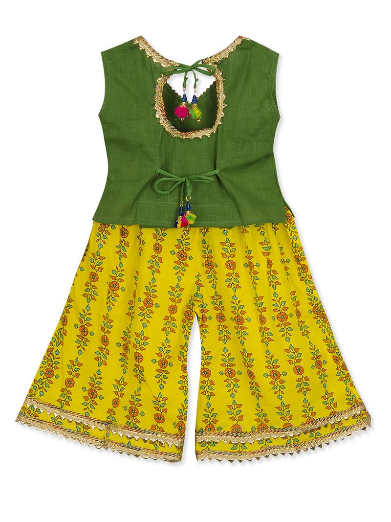 Anghrakha Style Short Top With Plazzo