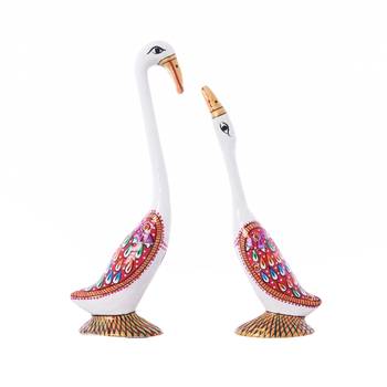 Loving Swan Couple White Meenakari Figurine 2