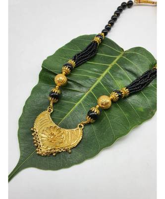 Mangalsutra Traditional Antique Golden Pendant Mangalsutra Black Big Bead Multi Strand Layer Short Necklace 2
