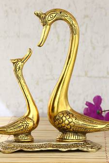 Loving Golden Swan Couple Figurine