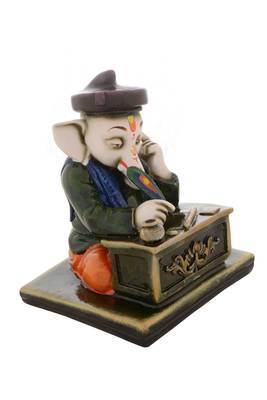 Premium Figurine of Munim Lord Ganesha 3