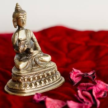antique finish brass meditating buddha statue 2